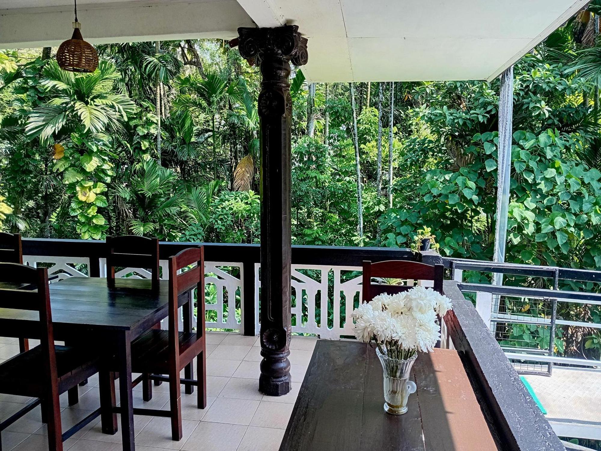 Green Turf Galle Ngoại thất bức ảnh