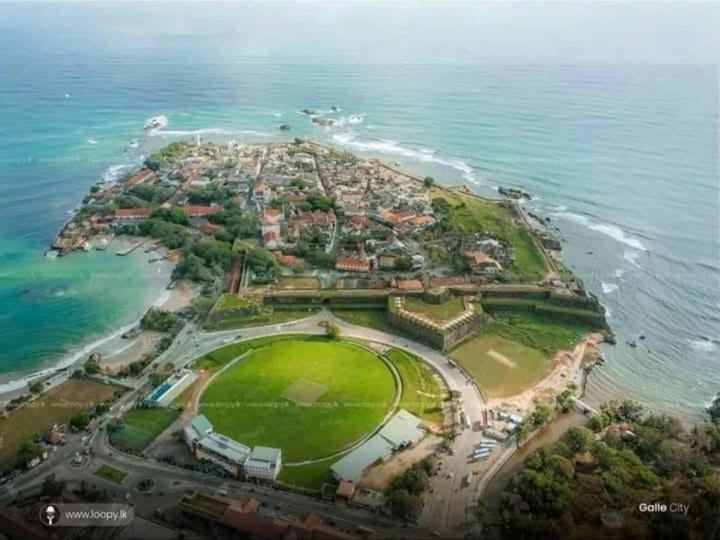Green Turf Galle Ngoại thất bức ảnh
